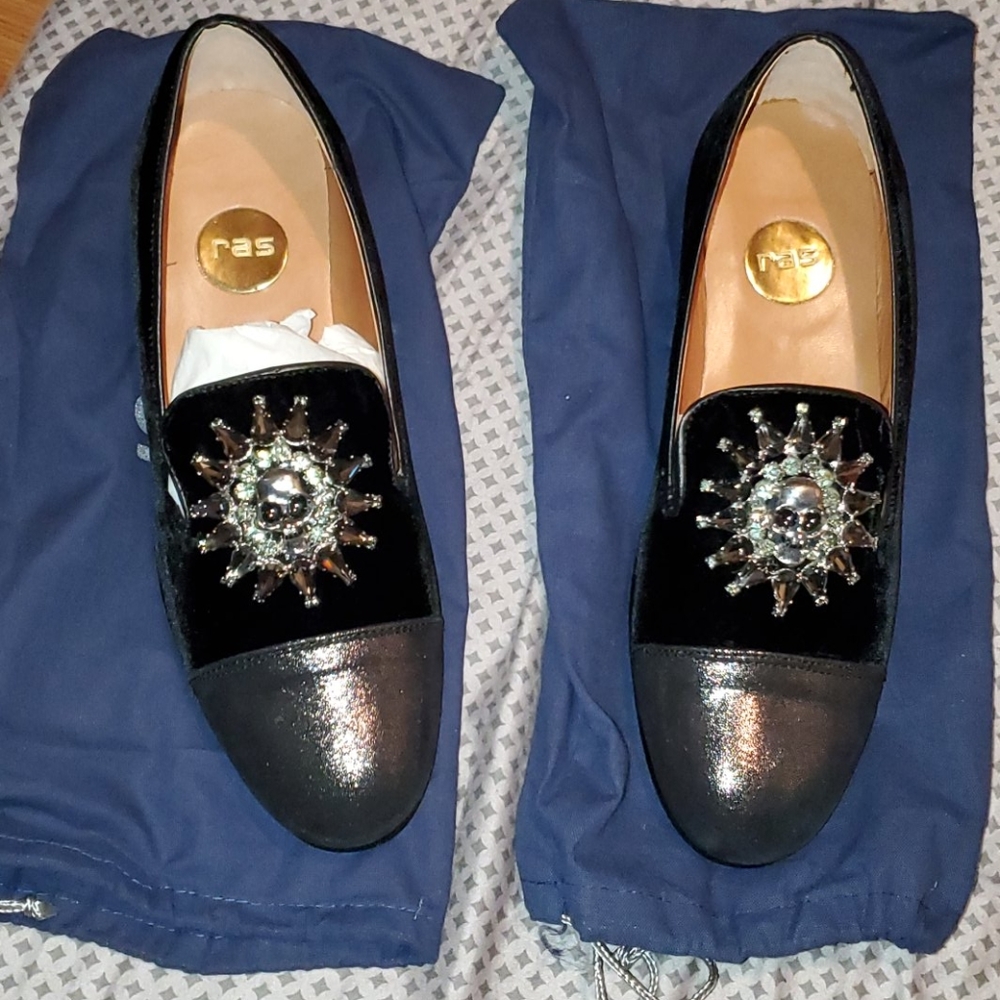 Ras loafersvelvet leather hand made in italy sz 38
